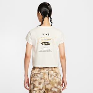 NIKE公式】ナイキ スポーツウェア ウィメンズ グラフィック Tシャツ